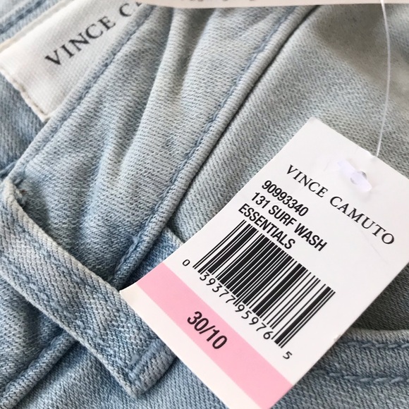 VINCE CAMUTO WOMENS FLOUCE-HEM FLARED JEANS - Picture 8 of 8